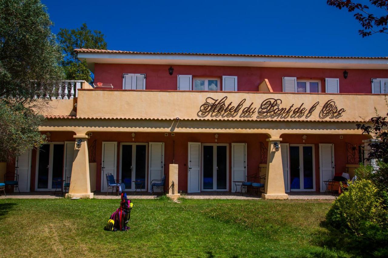 Hotel Du Pont De L'Oso Lecci Ngoại thất bức ảnh
