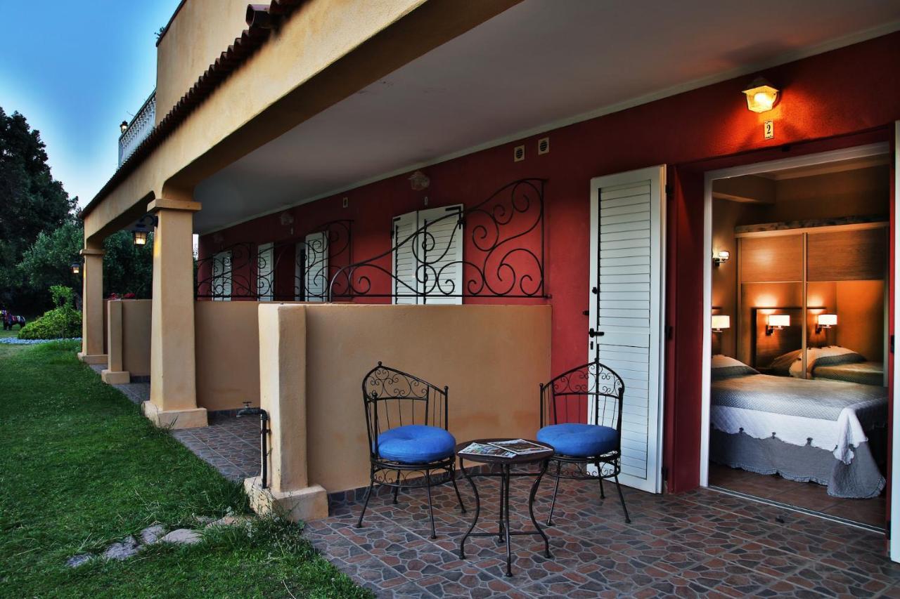 Hotel Du Pont De L'Oso Lecci Ngoại thất bức ảnh